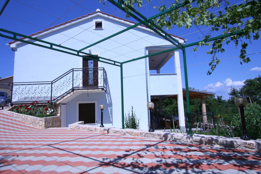 Villa Roze Čižići Exteriör bild