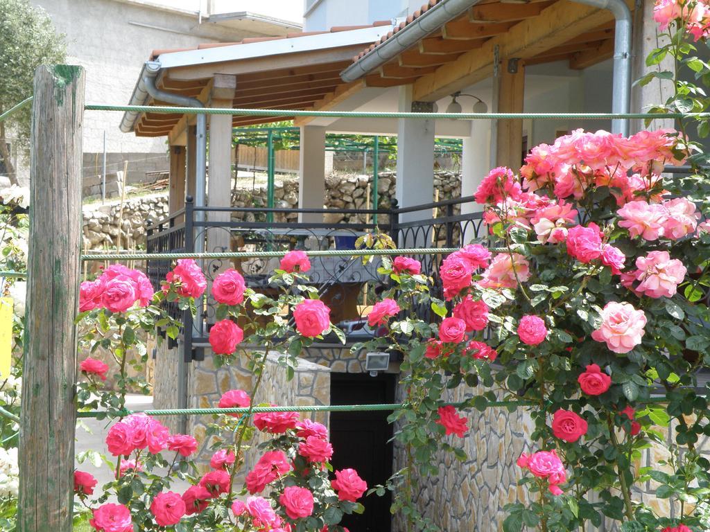 Villa Roze Čižići Exteriör bild
