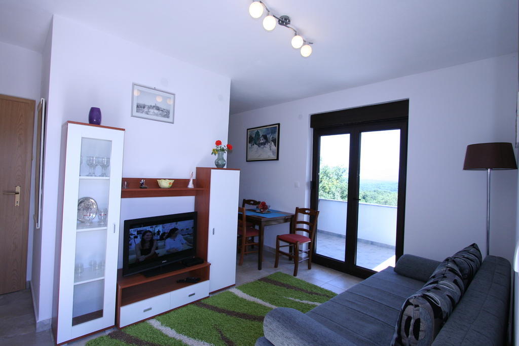 Villa Roze Čižići Rum bild